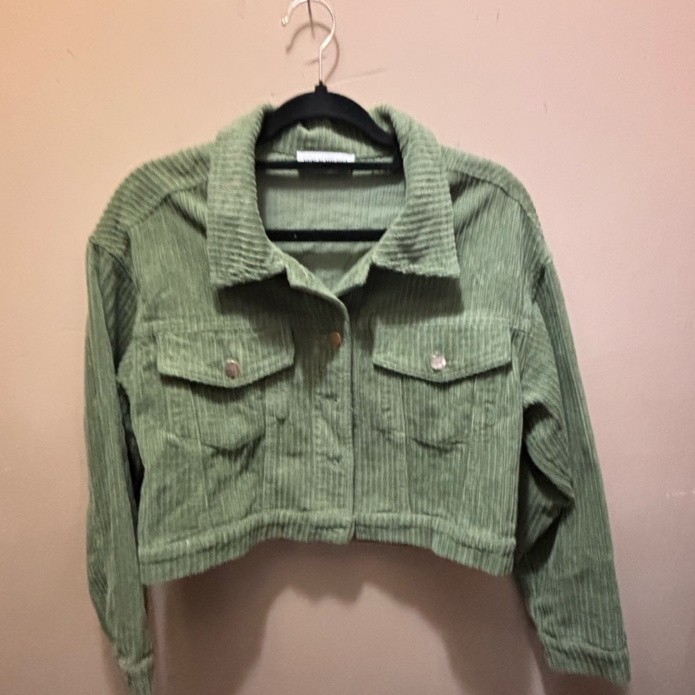 Living my best style by pink lily green corduroy crop jacket like new! Classy